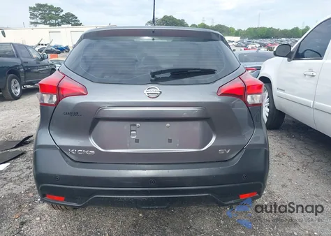 2019 Nissan Kicks Sv z USA, uszkodzony, nr VIN 3N1CP5CU0KL536928